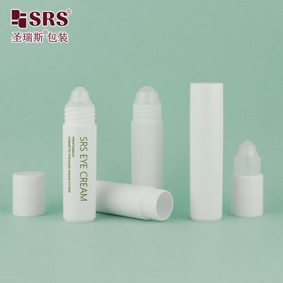 20 ml weiße Plastikflasche auf Flasche für ätherisches Öl oder Parfüm mit Schraube auf der Kappe und glatter Oberfläche