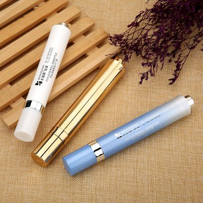 AY-15ML Gradient Blue Airless Pump Bottle With Roll On Steel Ball Under Eye Massager Packaging